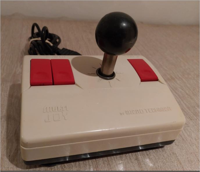 The 15-pin version of a very good stick